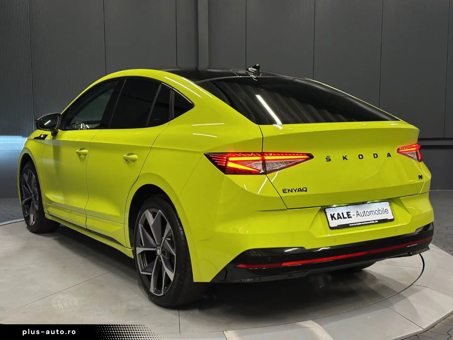 SKODA Enyaq Coupé RS Lounge  21Zoll Wärmepumpe AHK