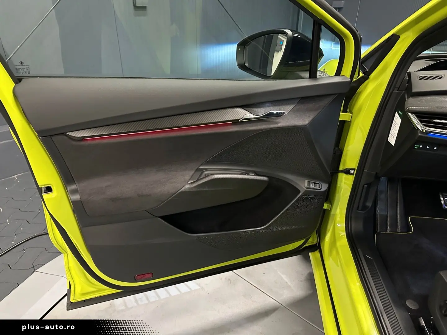 SKODA Enyaq Coupé RS Lounge  21Zoll Wärmepumpe AHK