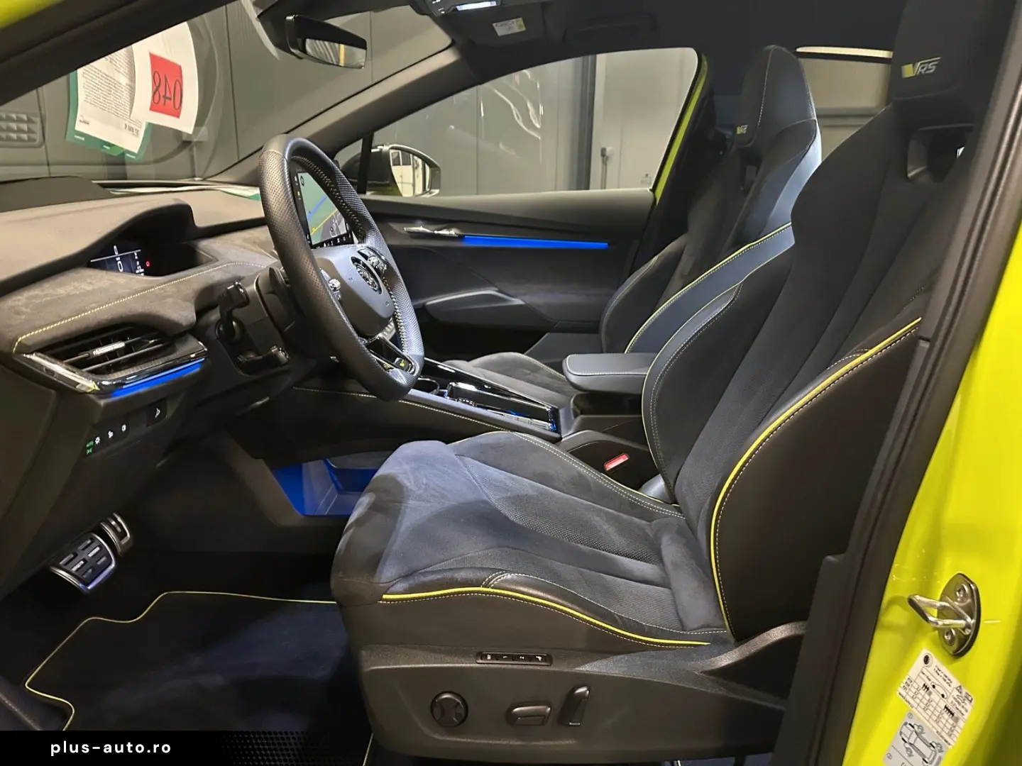 SKODA Enyaq Coupé RS Lounge  21Zoll Wärmepumpe AHK