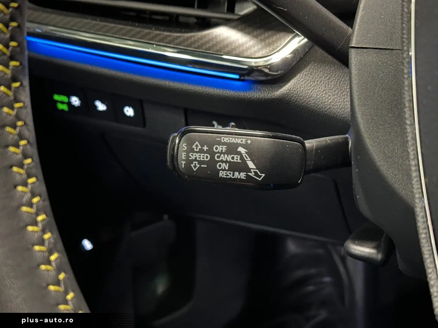 SKODA Enyaq Coupé RS Lounge  21Zoll Wärmepumpe AHK