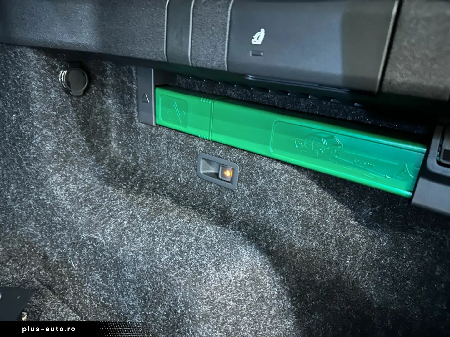 SKODA Enyaq Coupé RS Lounge  21Zoll Wärmepumpe AHK