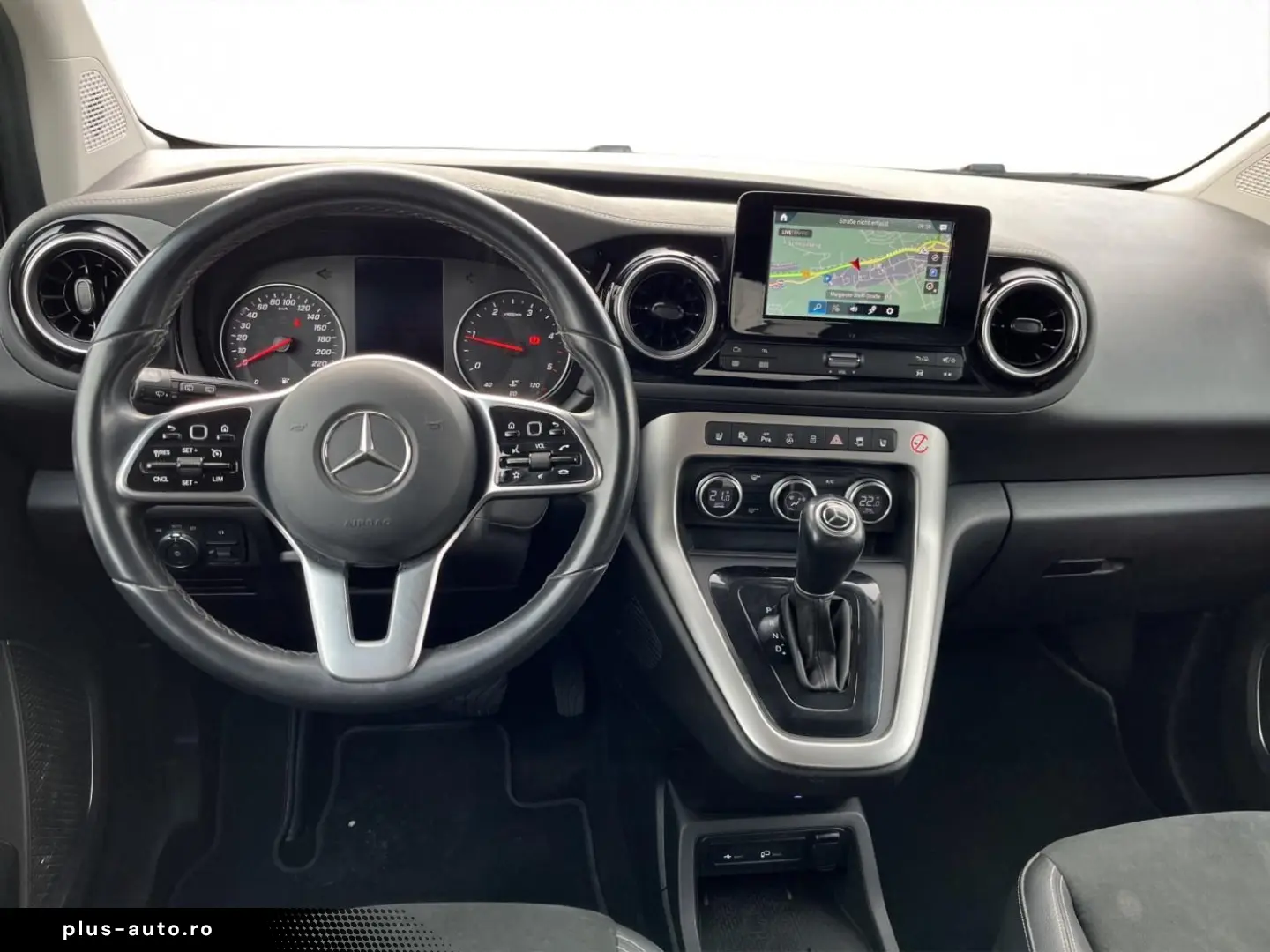 MERCEDES-BENZ T 180 d AUT DynLicht Fernlichtass. Kam. KlimaA