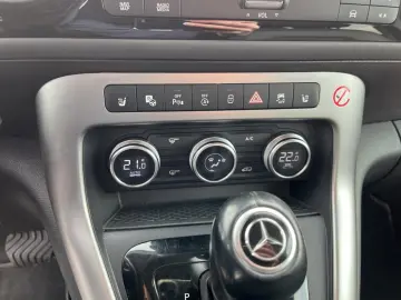 MERCEDES-BENZ T 180 d AUT DynLicht Fernlichtass. Kam. KlimaA