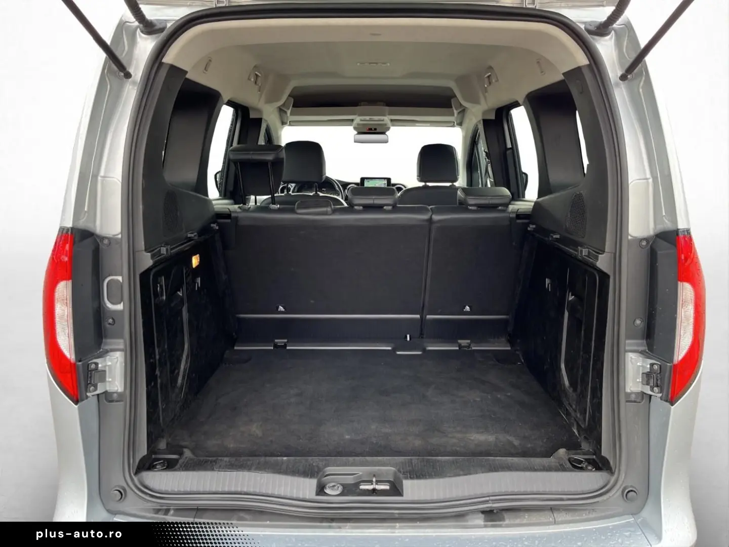 MERCEDES-BENZ T 180 d AUT DynLicht Fernlichtass. Kam. KlimaA