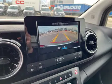 MERCEDES-BENZ T 180 d AUT DynLicht Fernlichtass. Kam. KlimaA