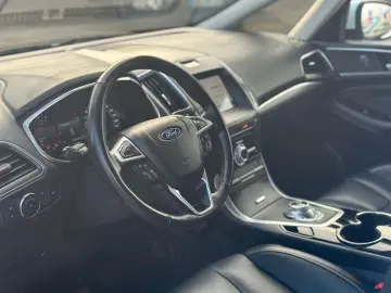 FORD S-Max S-MAX Titanium 7-SITZ ACC CAM SPUR