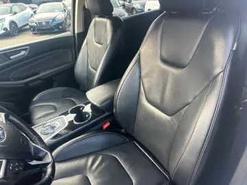 FORD S-Max S-MAX Titanium 7-SITZ ACC CAM SPUR