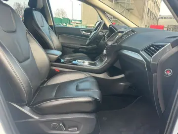 FORD S-Max S-MAX Titanium 7-SITZ ACC CAM SPUR