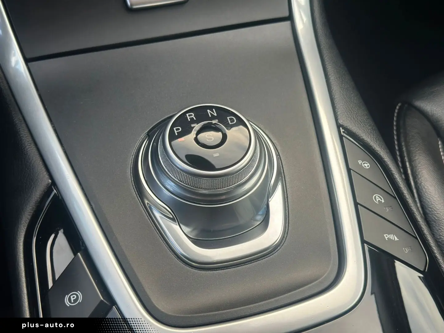 FORD S-Max S-MAX Titanium 7-SITZ ACC CAM SPUR