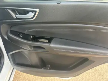 FORD S-Max S-MAX Titanium 7-SITZ ACC CAM SPUR