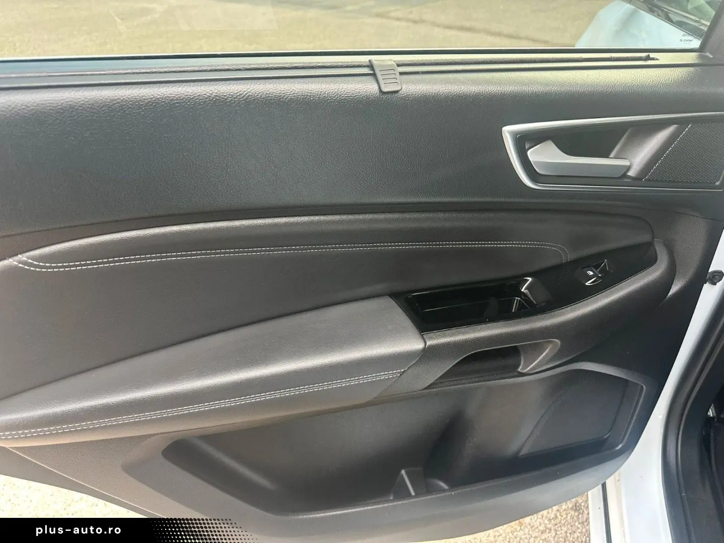 FORD S-Max S-MAX Titanium 7-SITZ ACC CAM SPUR