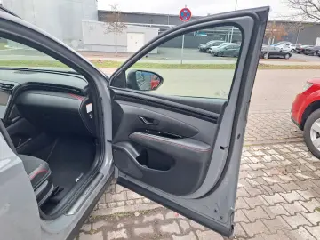 HYUNDAI Tucson N Line Plug-In Hybrid 4WD CAM ACC LENK-HZ