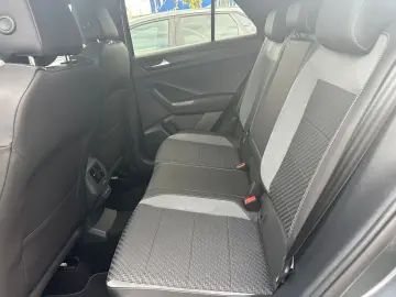 VW T-Roc 2.0 TSI OPF DSG 4MOTION R PANO ACC AHK