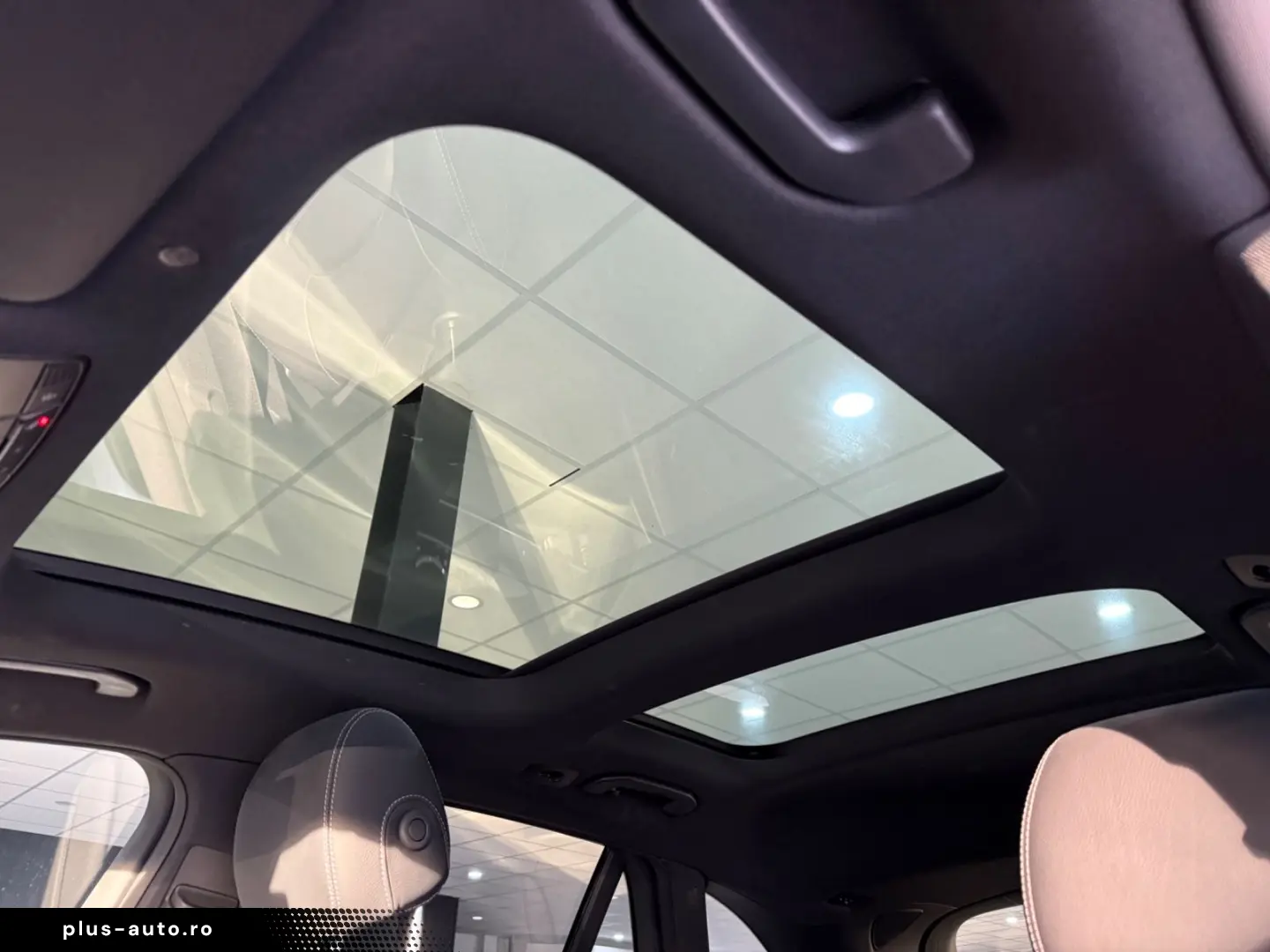 MERCEDES-BENZ GLC 300 de 4M AMG-LINE DISTR PANO MEMORY AHK