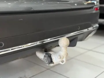 MERCEDES-BENZ GLC 300 de 4M AMG-LINE DISTR PANO MEMORY AHK