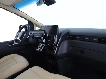 HYUNDAI Staria 2.2 CRDi 2WD  LZM TBV Lemgo  Trend 9-Sitz