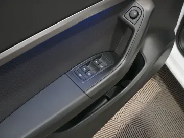 SEAT Ateca FR 2.0 TSI 4Drive ACC PANORMA DAB LED RFK