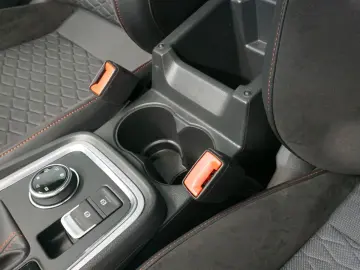 SEAT Ateca FR 2.0 TSI 4Drive ACC PANORMA DAB LED RFK