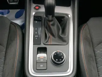 SEAT Ateca FR 2.0 TSI 4Drive ACC PANORMA DAB LED RFK