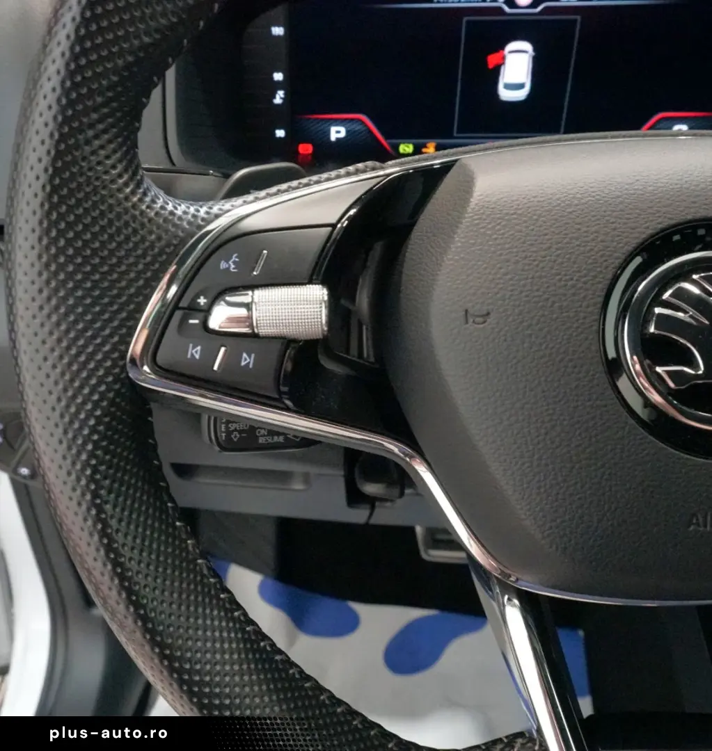 SKODA Karoq Sportline 1.5 TSI ACC LED Virtual Cockpit