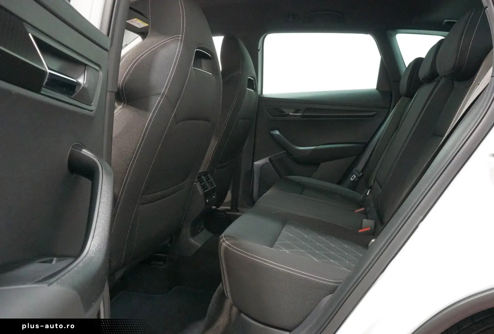 SKODA Karoq Sportline 1.5 TSI ACC LED Virtual Cockpit