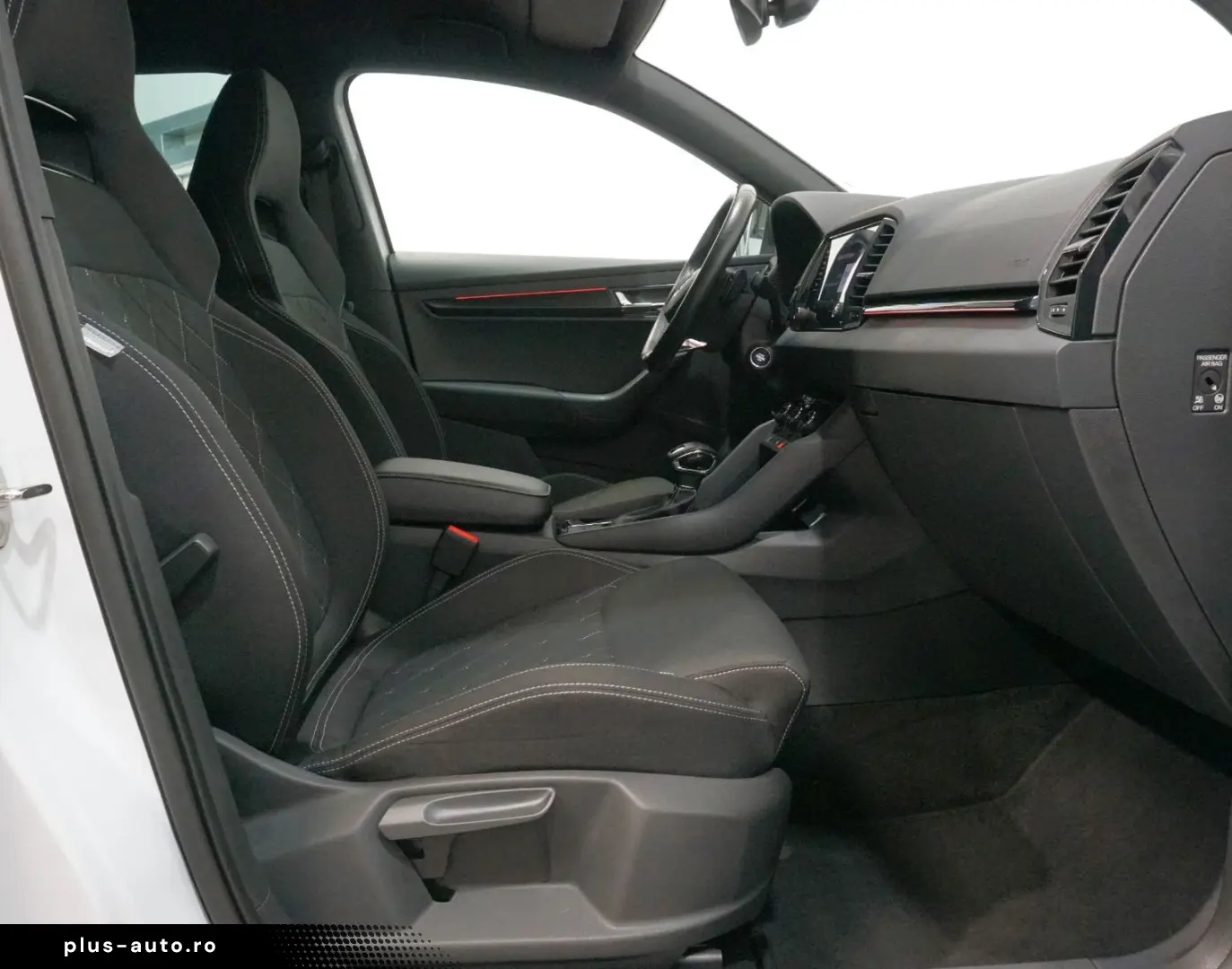 SKODA Karoq Sportline 1.5 TSI ACC LED Virtual Cockpit