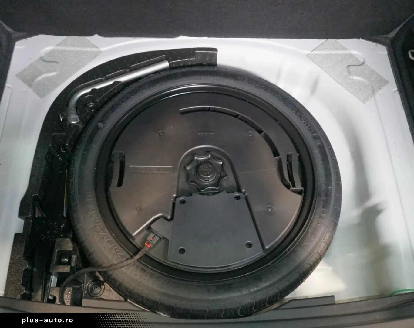 SKODA Karoq Sportline 1.5 TSI ACC LED Virtual Cockpit