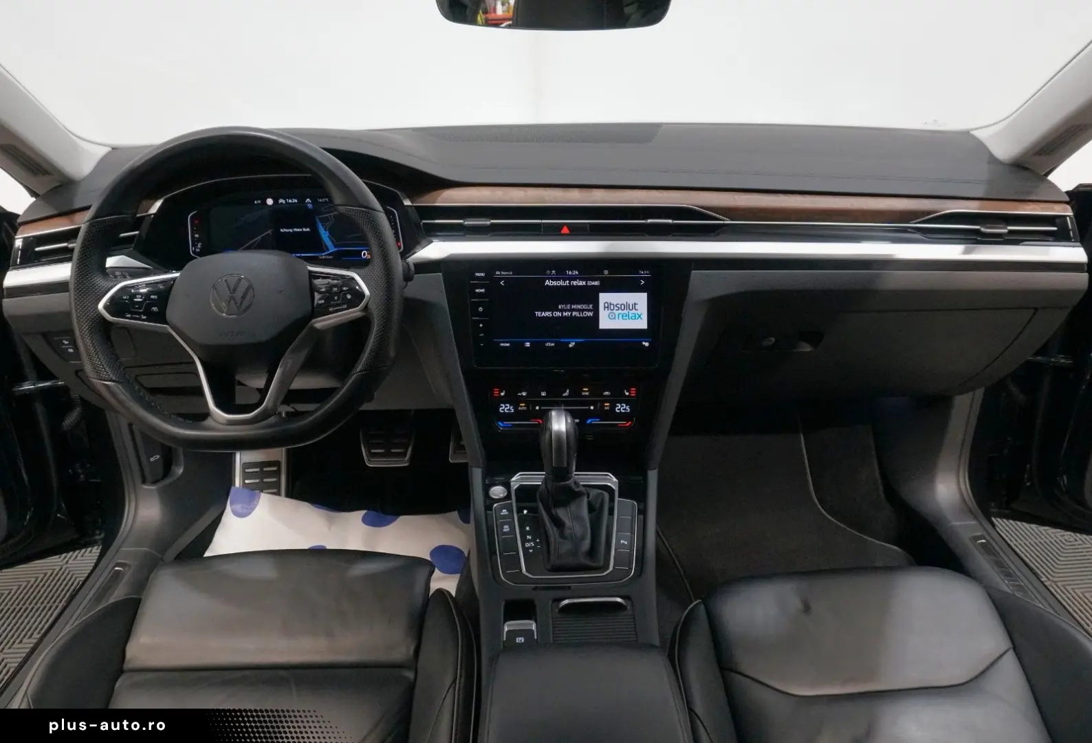 VW Arteon Elegance 2.0 TSI ACC AHK IQ.Light Massage