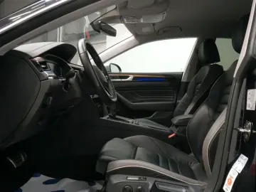 VW Arteon Elegance 2.0 TSI ACC AHK IQ.Light Massage