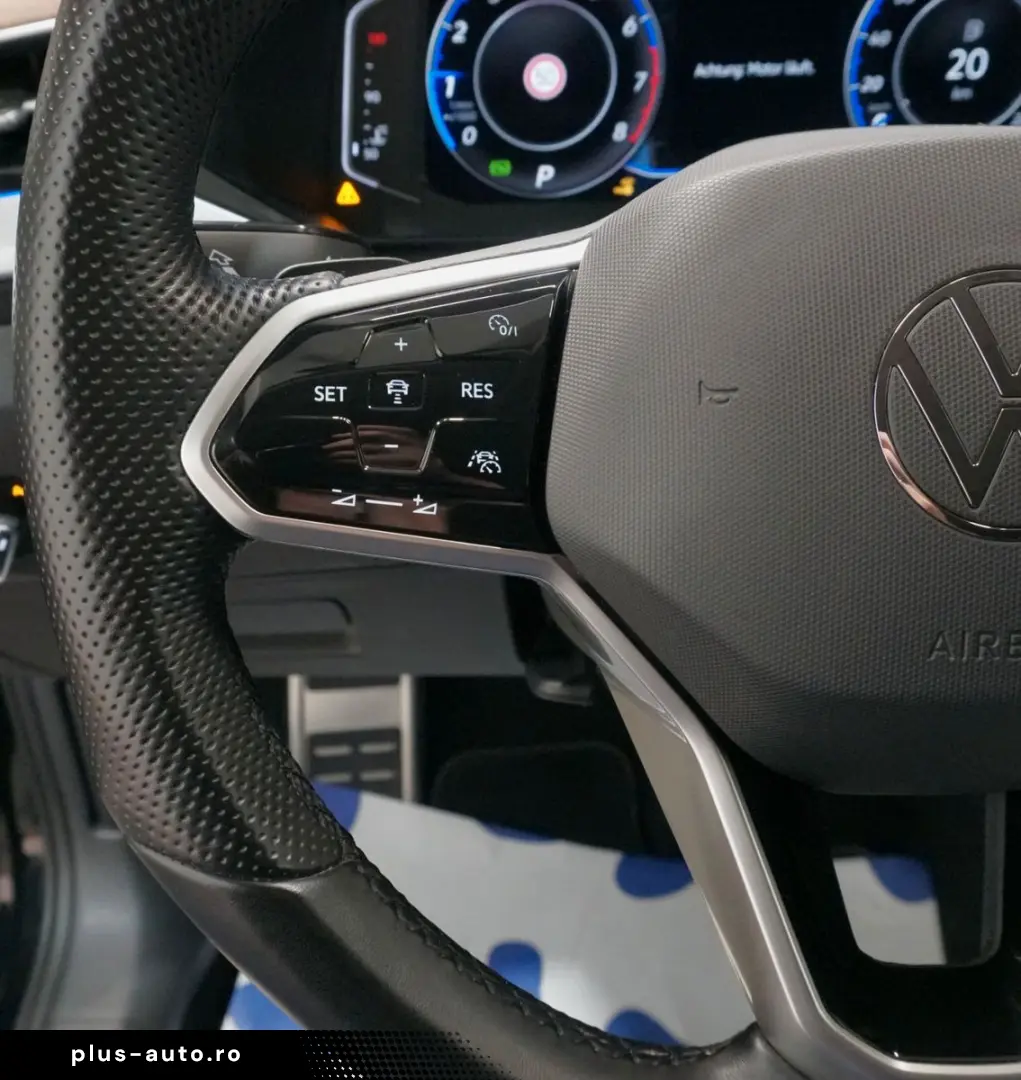 VW Arteon Elegance 2.0 TSI ACC AHK IQ.Light Massage