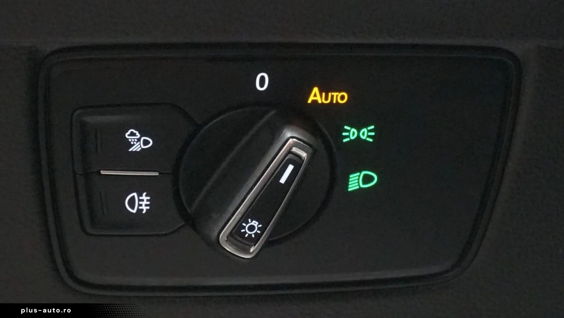 VW Arteon Elegance 2.0 TSI ACC AHK IQ.Light Massage