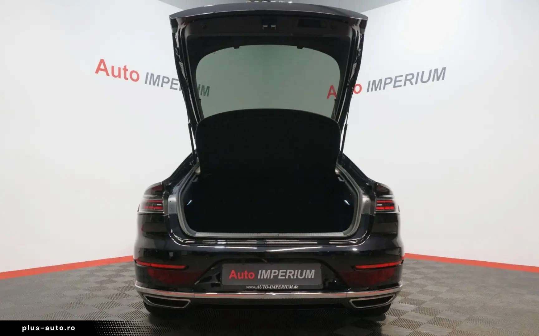 VW Arteon Elegance 2.0 TSI ACC AHK IQ.Light Massage