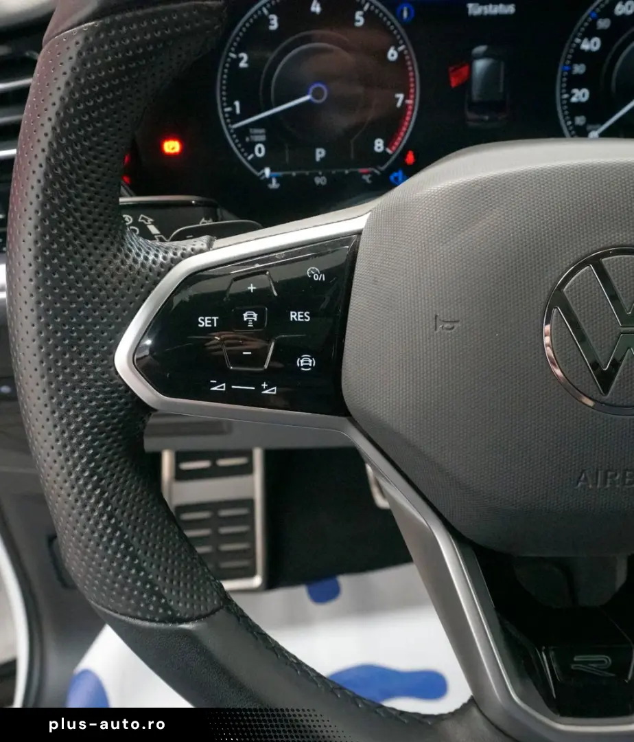 VW Touareg R-Line 4Motion3.0 TSI IQ.Light PANO LUFT