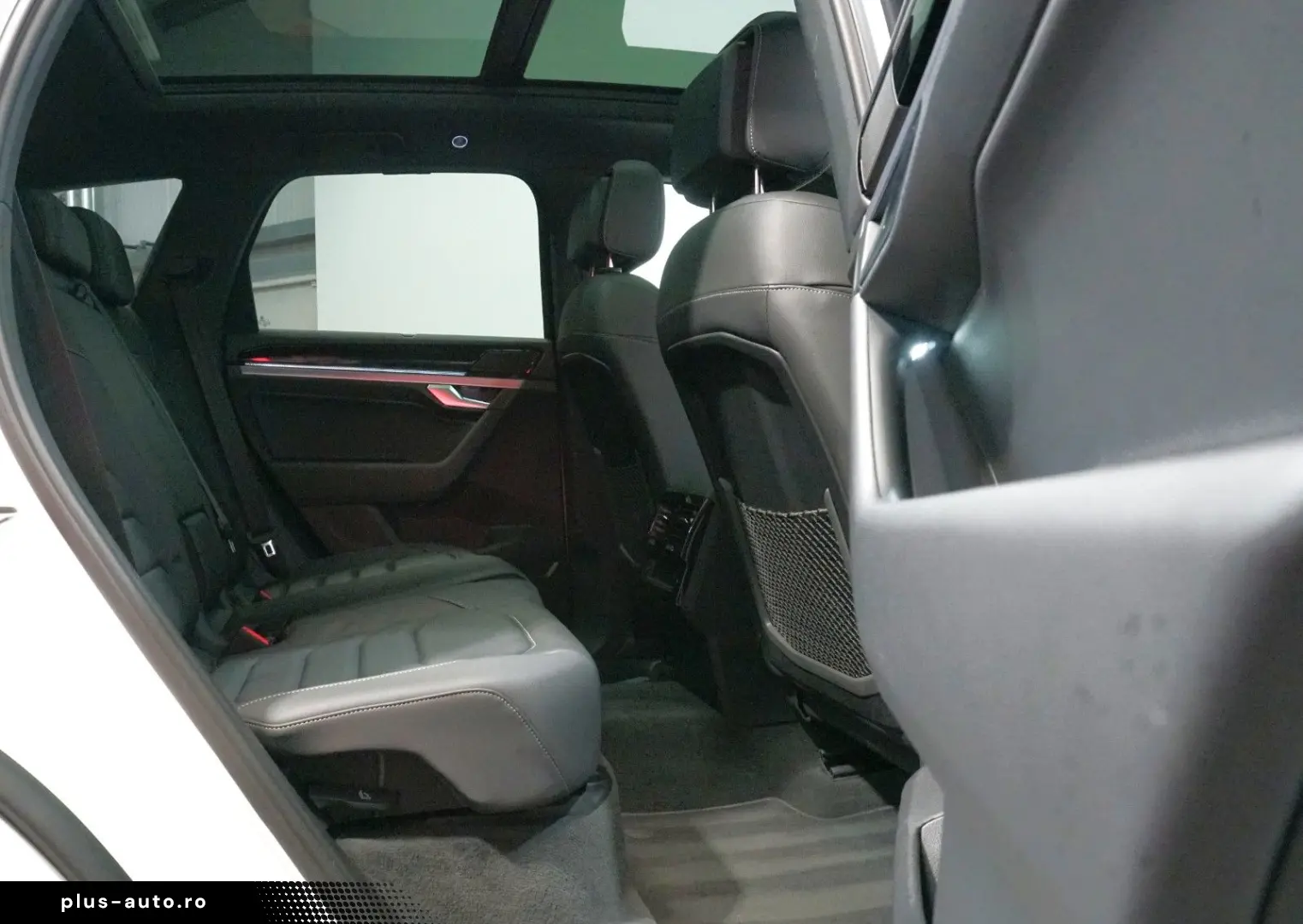 VW Touareg R-Line 4Motion3.0 TSI IQ.Light PANO LUFT