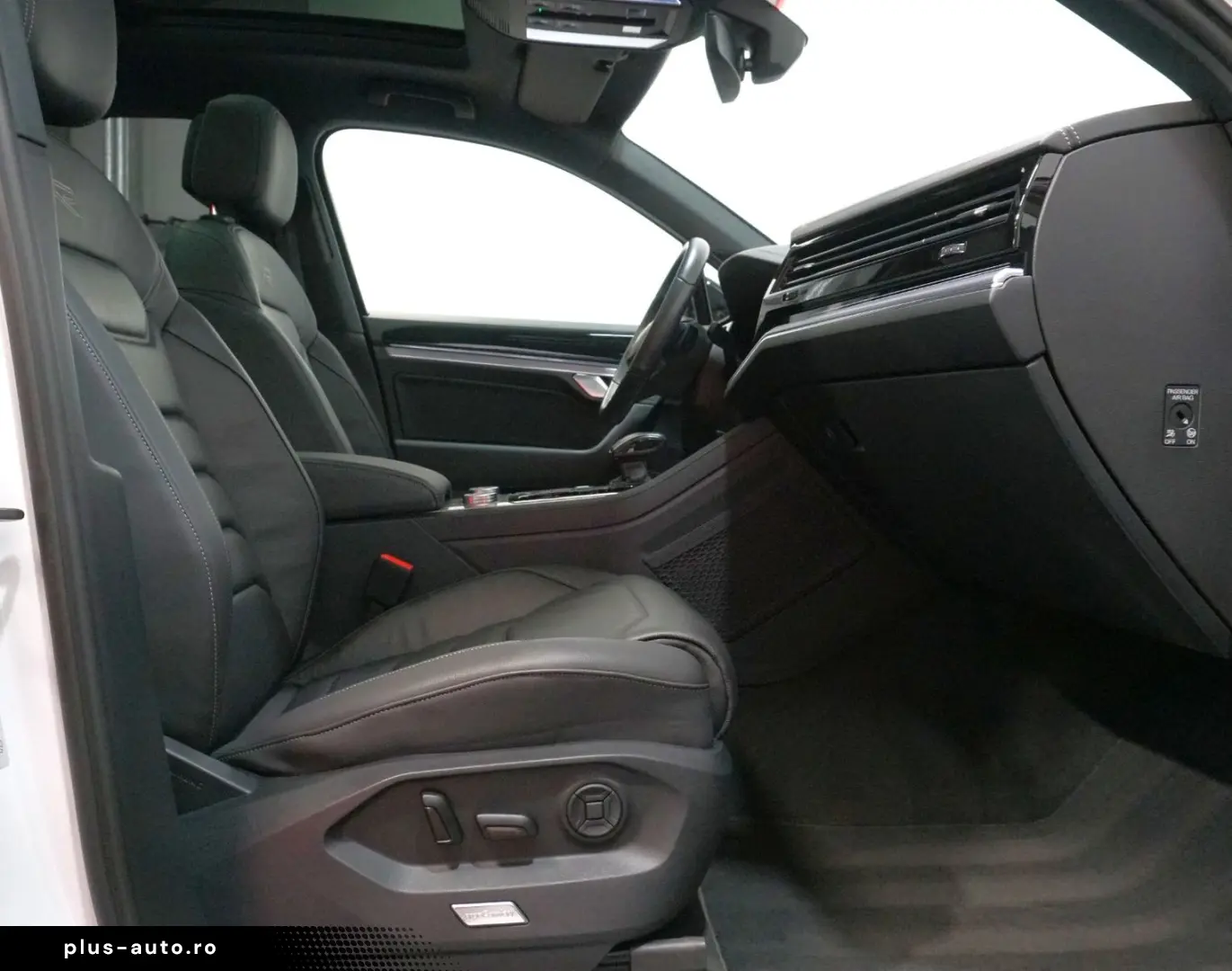 VW Touareg R-Line 4Motion3.0 TSI IQ.Light PANO LUFT