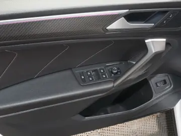 VW Tiguan Allspace R-Line 4Motion 2.0 TDI ACC Matri