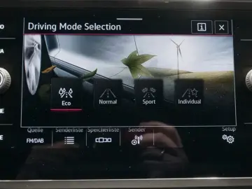 VW Tiguan Allspace R-Line 4Motion 2.0 TDI ACC Matri