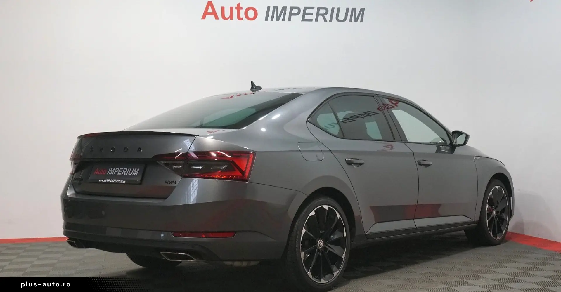 SKODA Superb Lim. 2.0 TSI Sportline 4x4 TEMP MATRIX VC