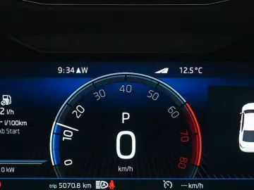 SKODA Superb Lim. 2.0 TSI Sportline 4x4 TEMP MATRIX VC