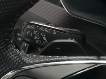 SKODA Superb Lim. 2.0 TSI Sportline 4x4 TEMP MATRIX VC