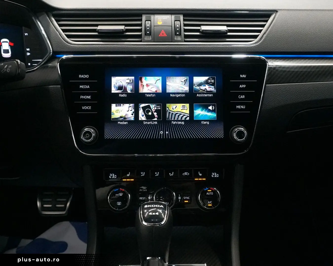 SKODA Superb Lim. 2.0 TSI Sportline 4x4 TEMP MATRIX VC