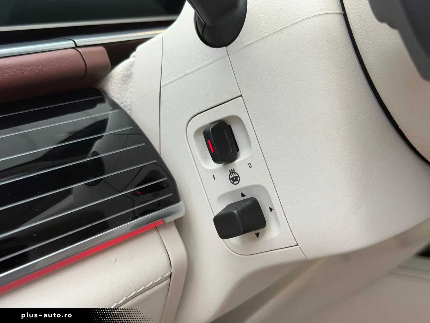 MAYBACH GLS 600 MANUFAKTUR HIGH-CLASS FOND TV 23