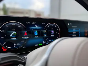 MAYBACH GLS 600 MANUFAKTUR HIGH-CLASS FOND TV 23