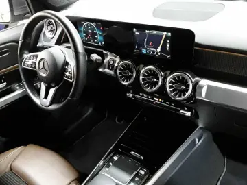 MERCEDES-BENZ GLB220d-Progressive AHK Beam BusiP AssiP