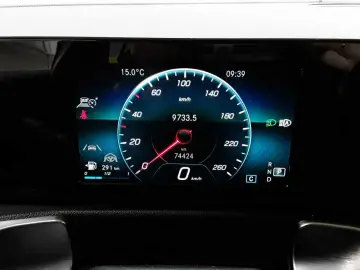 MERCEDES-BENZ GLB220d-Progressive AHK Beam BusiP AssiP