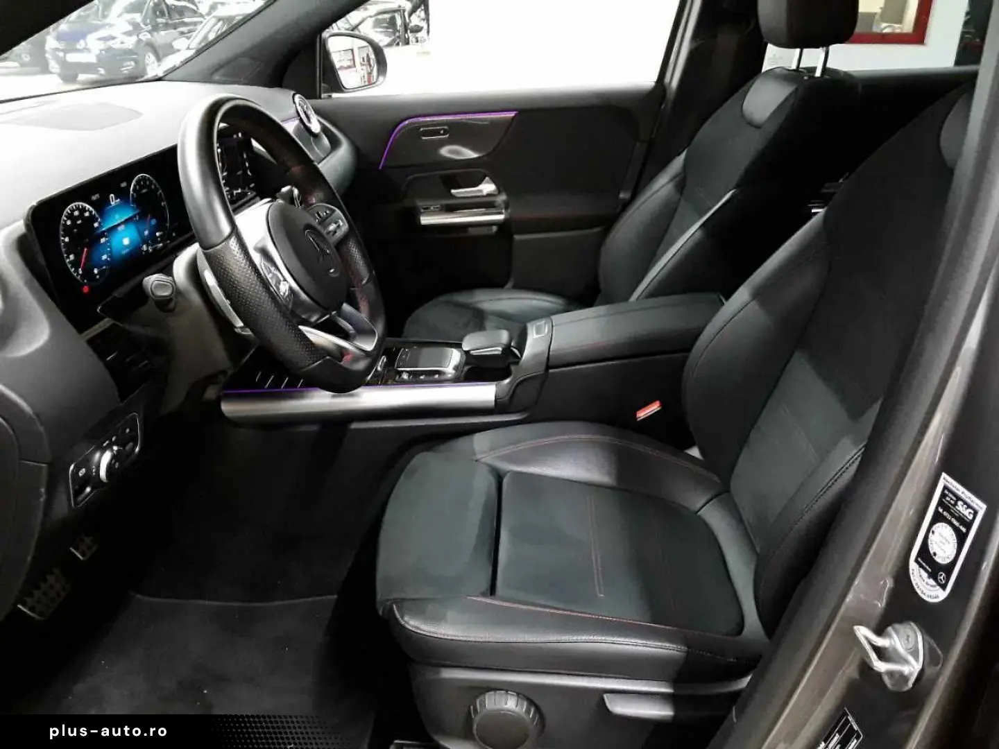 MERCEDES-BENZ GLA 250 e 8G-AMG Beam BusiP AssiP Sound