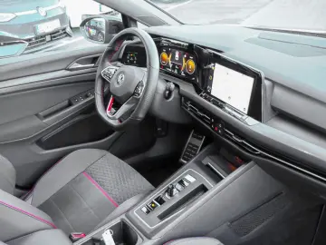 VW Golf VIII 2.0 TSI DSG GTI Clubsport NAVI