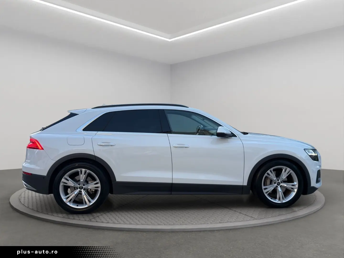 AUDI Q8 55 TFSI quattro tiptronic ACC HUD AHK