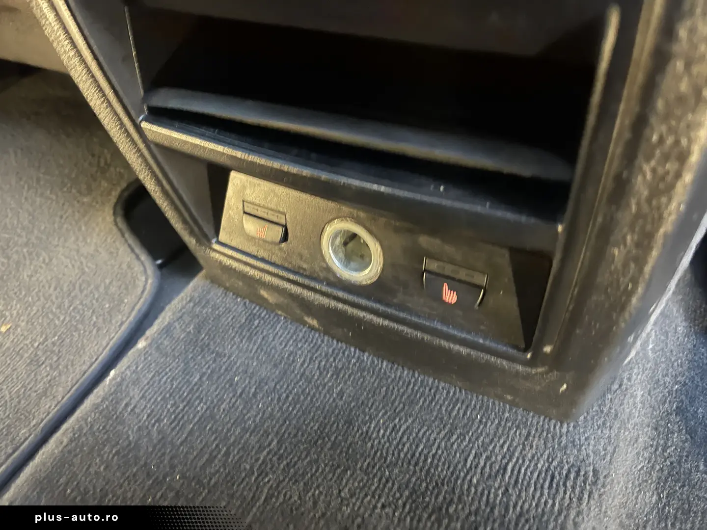 M-pachet plata parțială 12000e avans 8000e în 3 luni