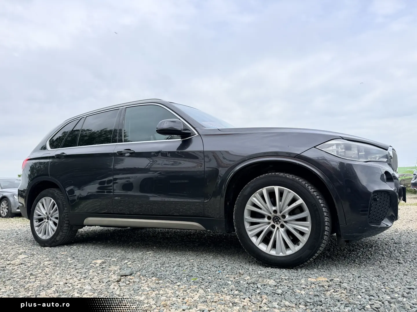 M-pachet plata parțială 11000e avans 9000e în 3 luni